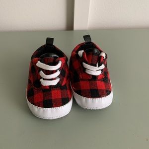 6-12 month soft sole sneakers